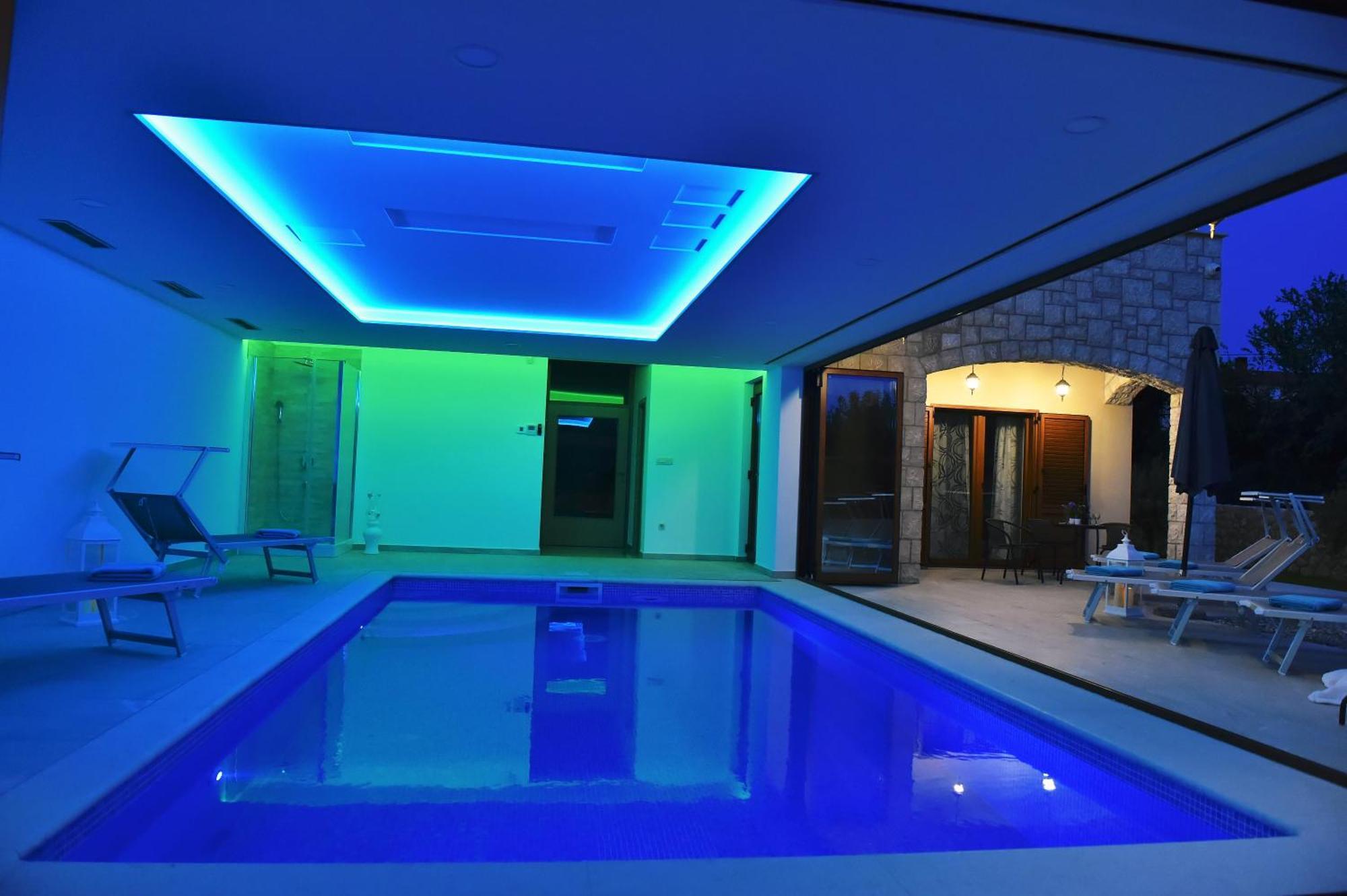 Villa Muskatel -With Heated Pool Brzac Exteriér fotografie